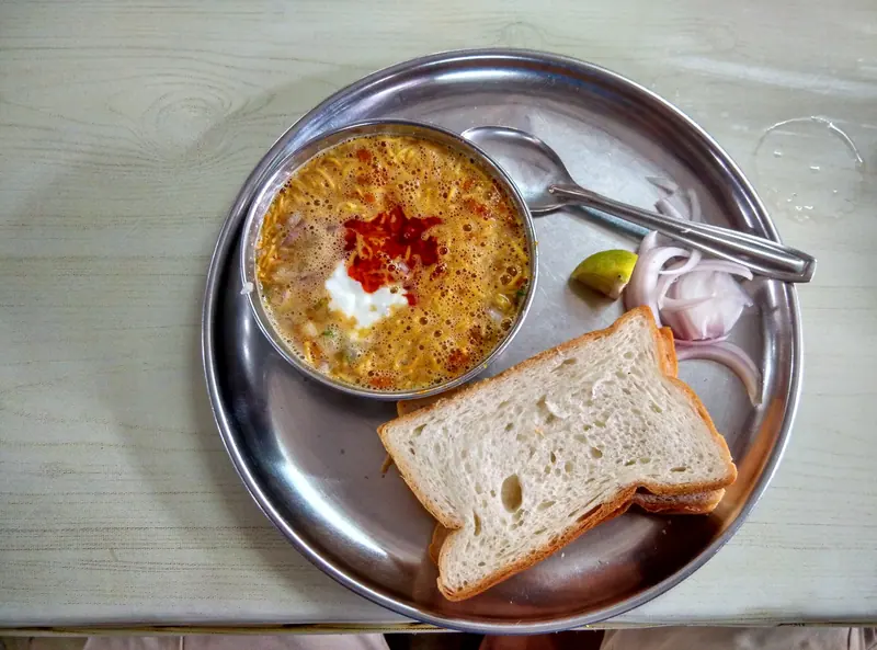 Misal Pav Pune